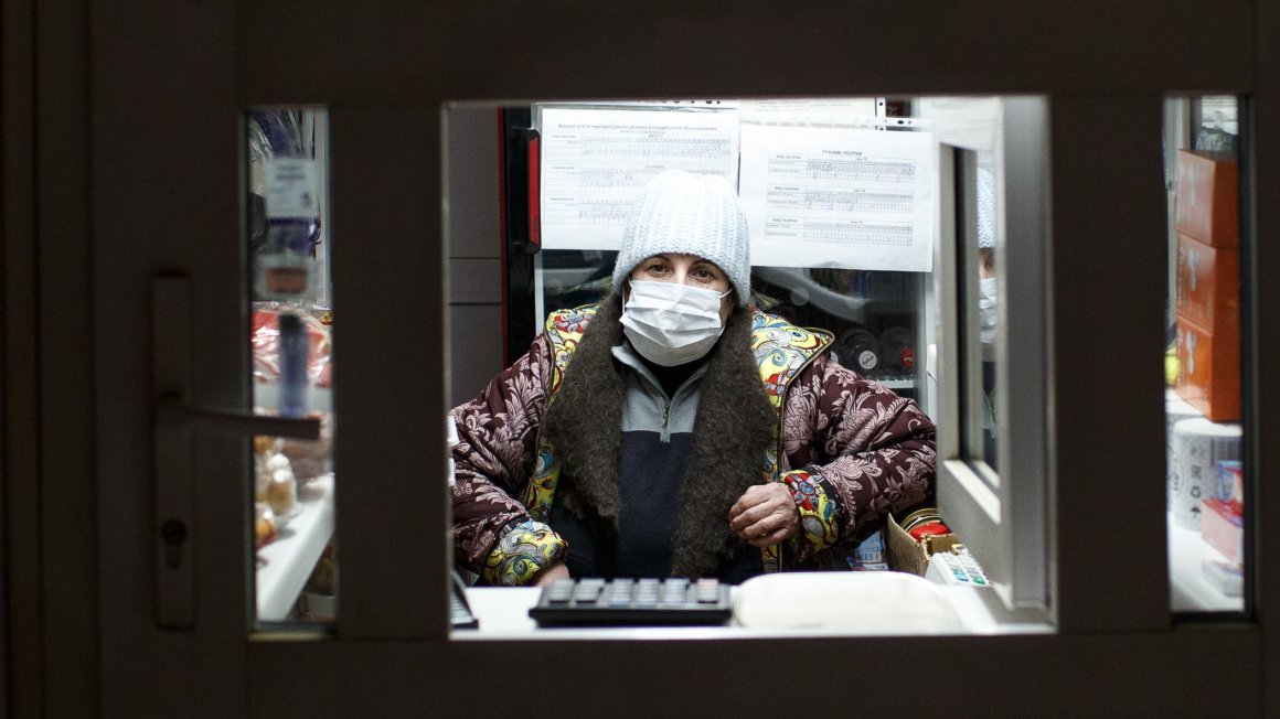 Камчатские продавщицы обчистили магазин почти на четверть миллиона