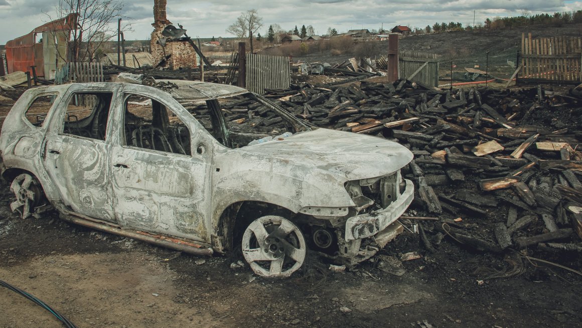 Машина сгорела ночью на Камчатке