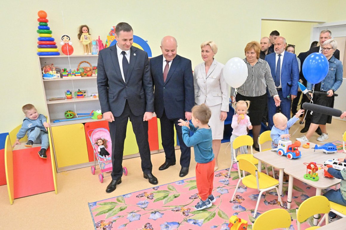 Дмитрий Демешин на открытие детского сада в Хабаровске: «Мы приложим все усилия, чтобы наши дети воспитывались в современных условиях»