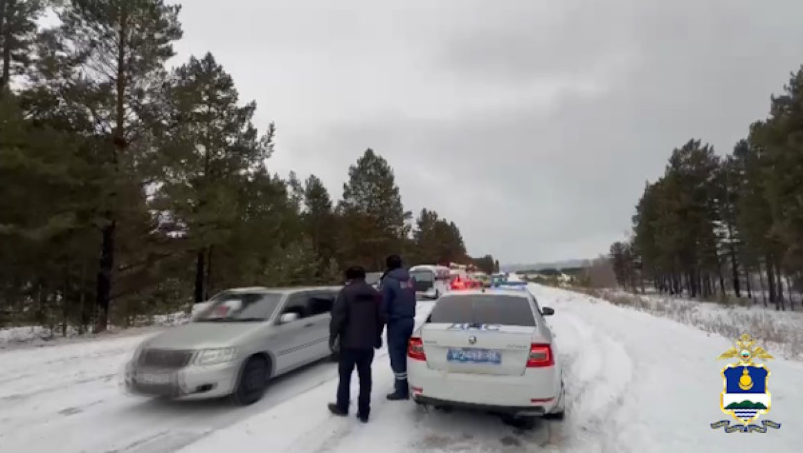 Всплеск ДТП зафиксировали в Бурятии из-за снегопада