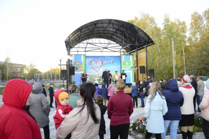 Центральная площадь села Новый Мир в Хабаровском крае заметно преобразилась