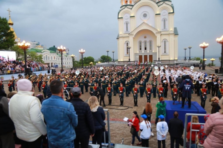 «Амурские Волны» вышли на улицы Хабаровска