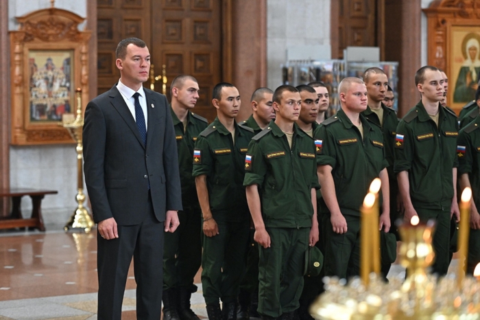 Михаил Дегтярев почтил память погибших в Великой Отечественной войне